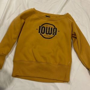 Super nice soft Iowa Hawkeyes Crew neck